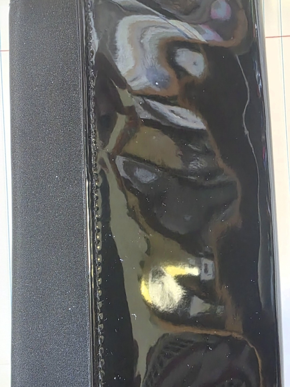 Guang Tong Black Patent Wallet